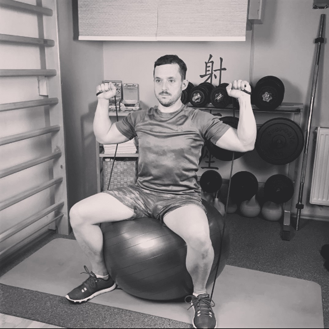 AT_Trainers_Bwfit_1