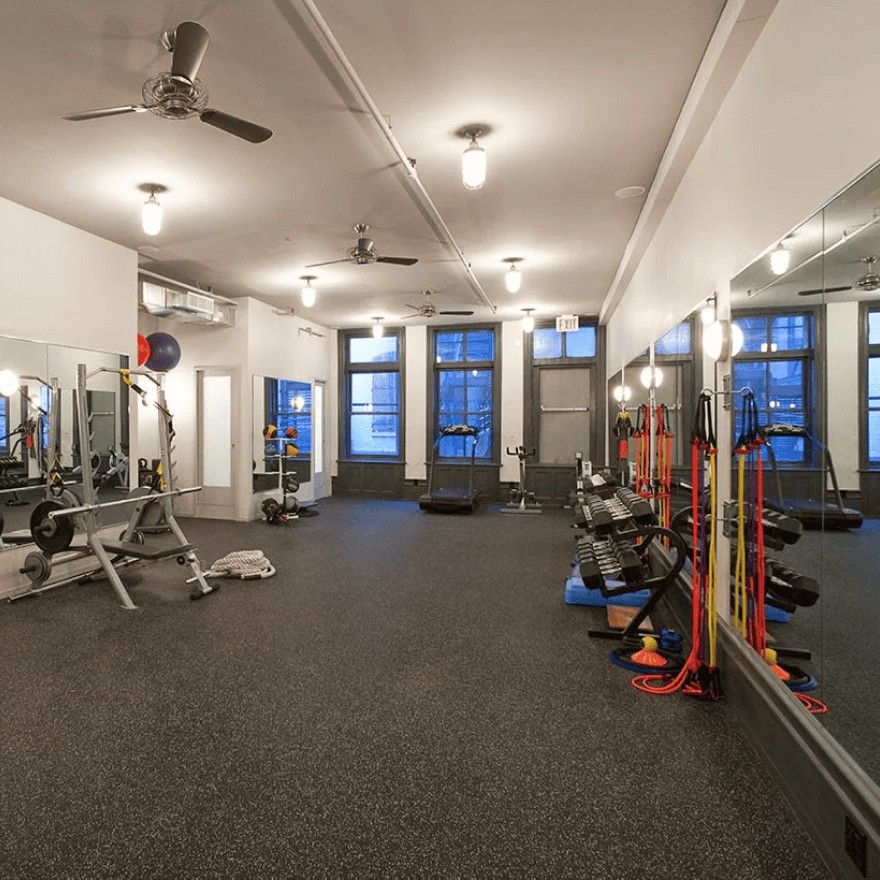 US_Gyms_GreatJonesFitness_1