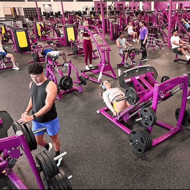 US_Gyms_PlanetFitnessStatenIsland(newDorp)_1