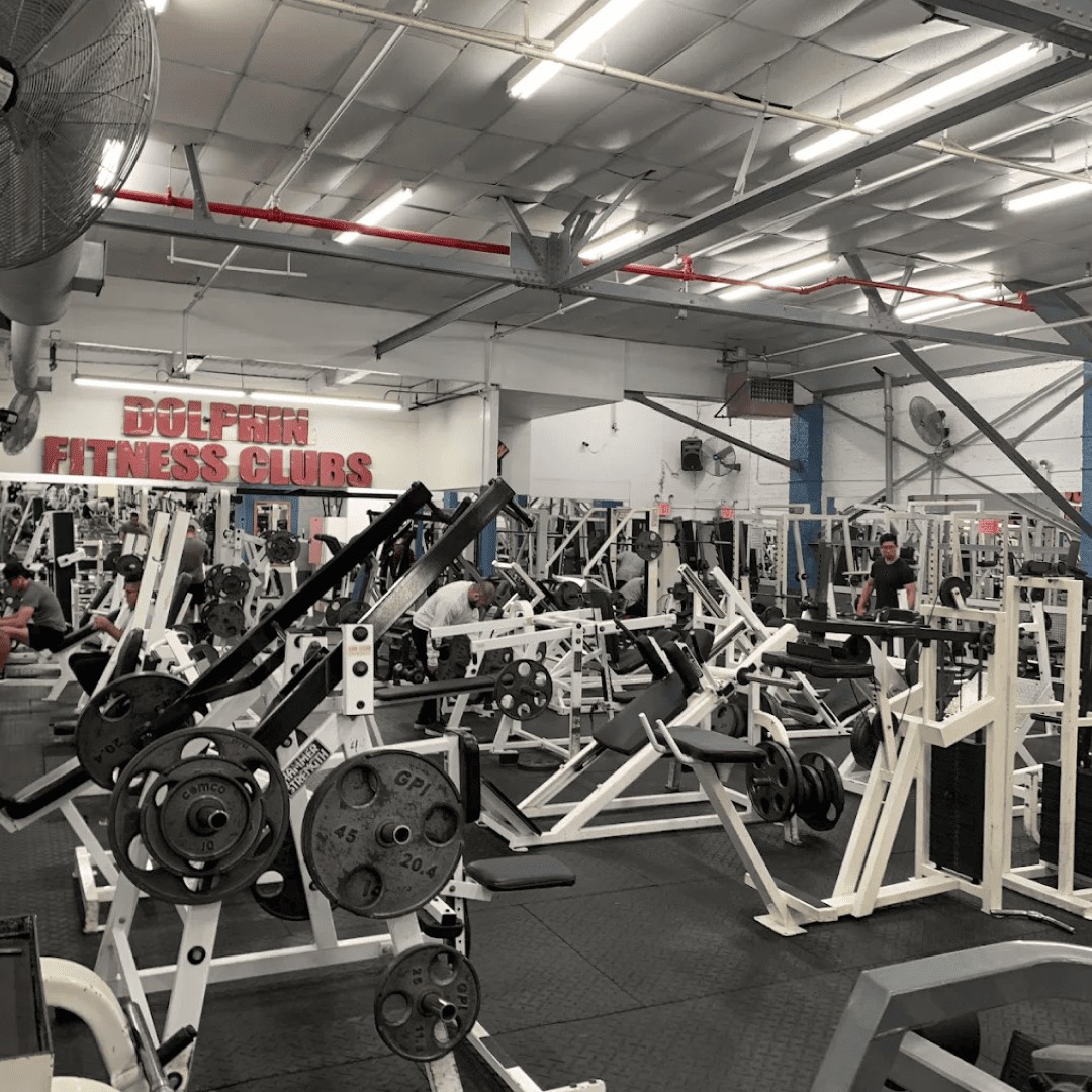US_Gyms_DolphinFitnessClubs_1