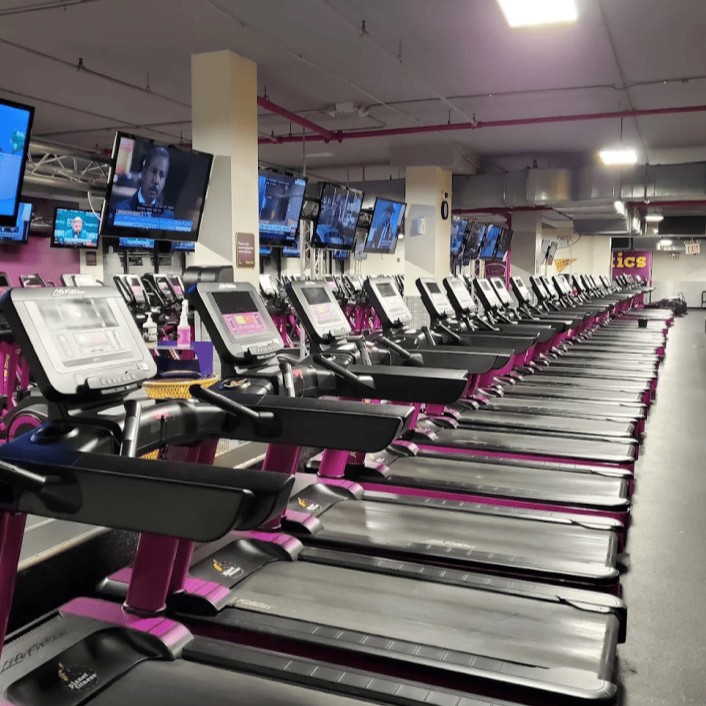 US_Gyms_PlanetFitnessBrooklyn(bushwick)_1