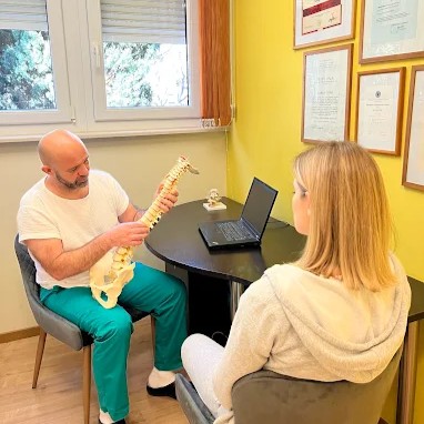 HR_Therapists_Vertebra_1