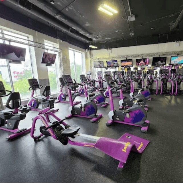 US_Gyms_PlanetFitnessBronx(fordhamRd)_1