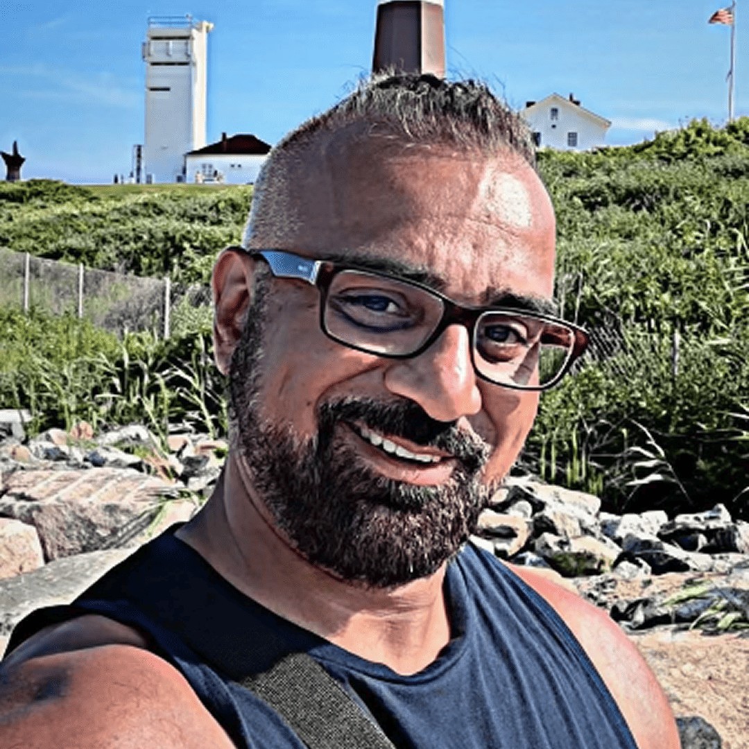 US_Trainers_CoachZishan_1