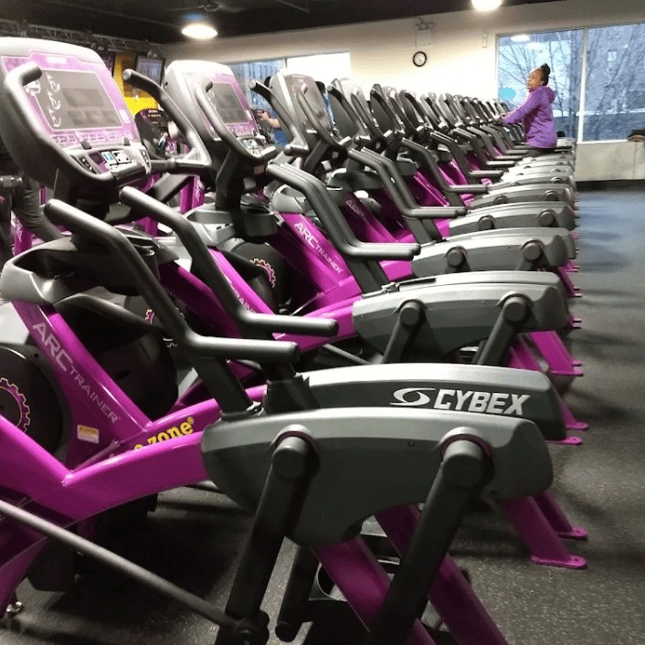US_Gyms_PlanetFitnessManhattan(dyckmanSt.)_1