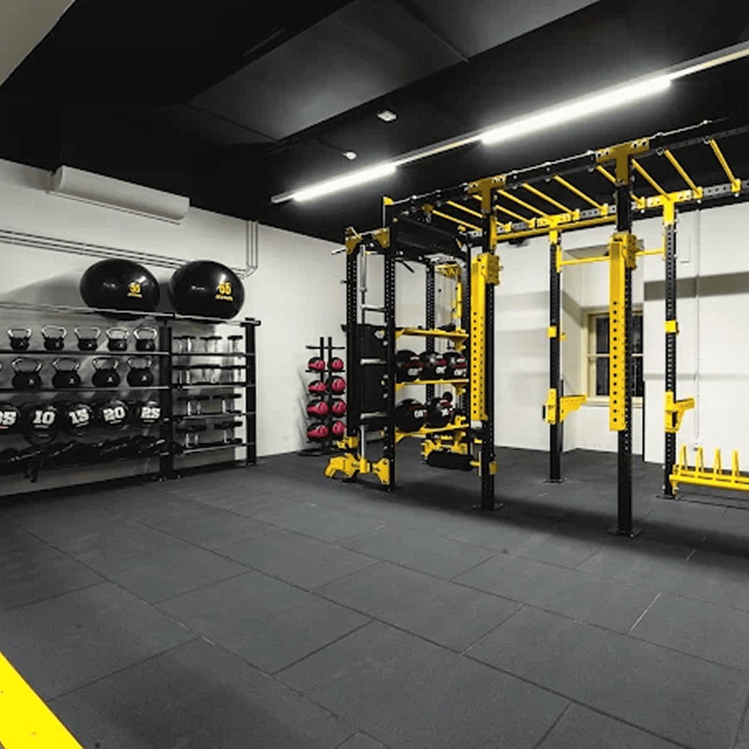 AT_Gyms_FitinnFitnessstudio9AlserStrasse_1