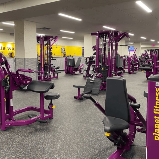 US_Gyms_PlanetFitnessQueens(wyckoff)_1
