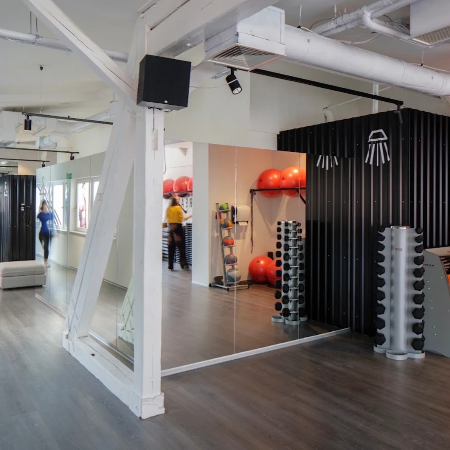 HR_Gyms_AdidasSportsStudioMoFitFitnessClub_1