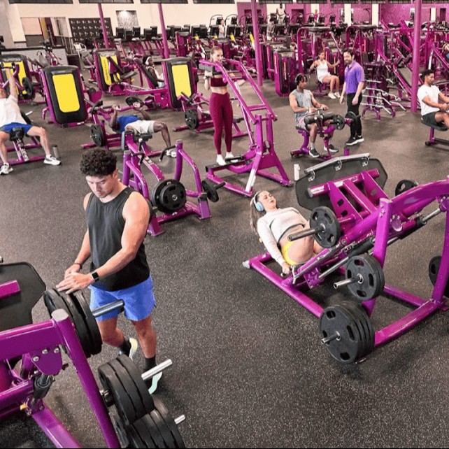 US_Gyms_PlanetFitnessLongIslandCity_1