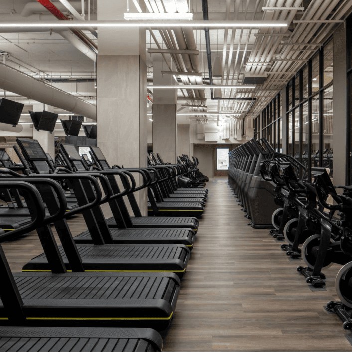 US_Gyms_LifeTimeDumbo_1