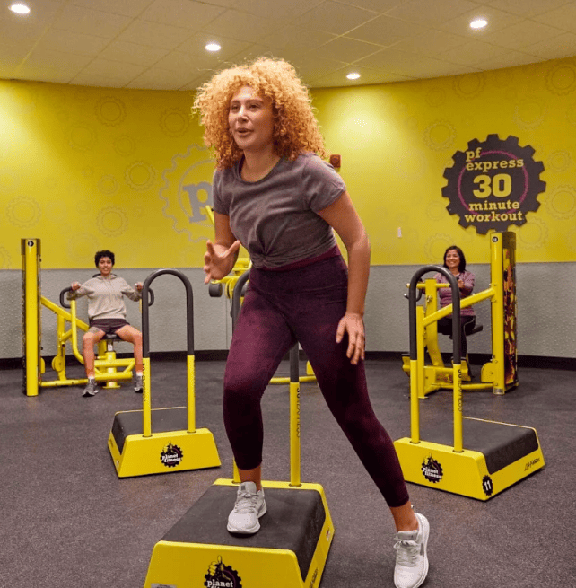 us_Gyms_PlanetFitnessQueens(corona)_2