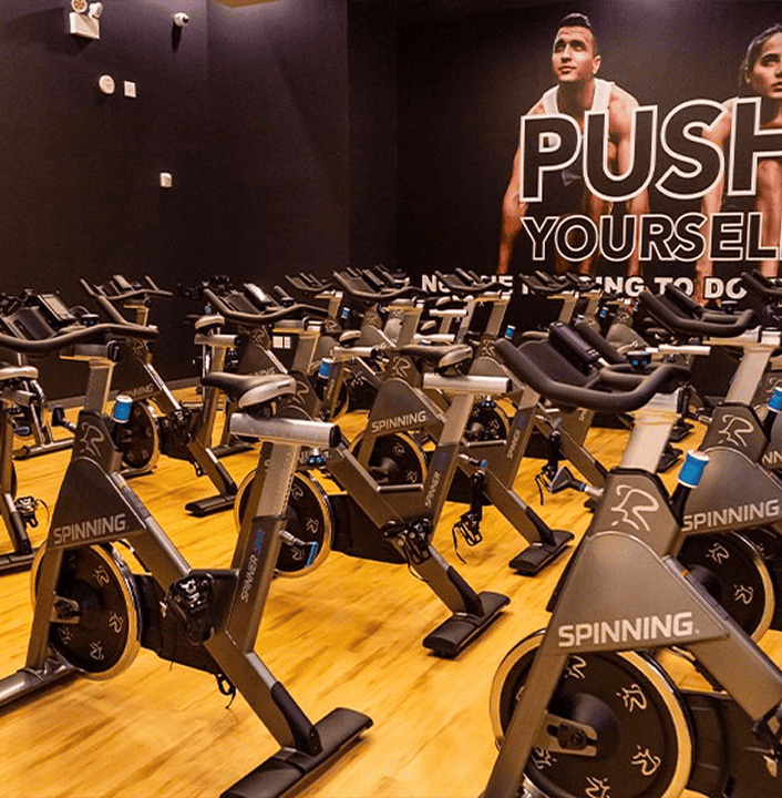 us_Gyms_PushFitnessClubCollegePoint_1