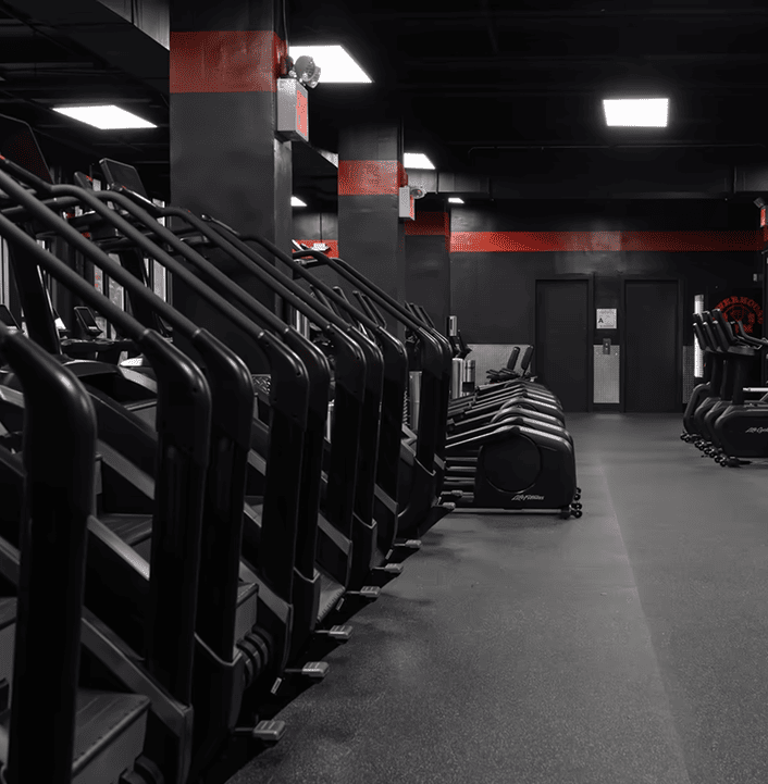us_Gyms_PowerhouseGymNyc_4