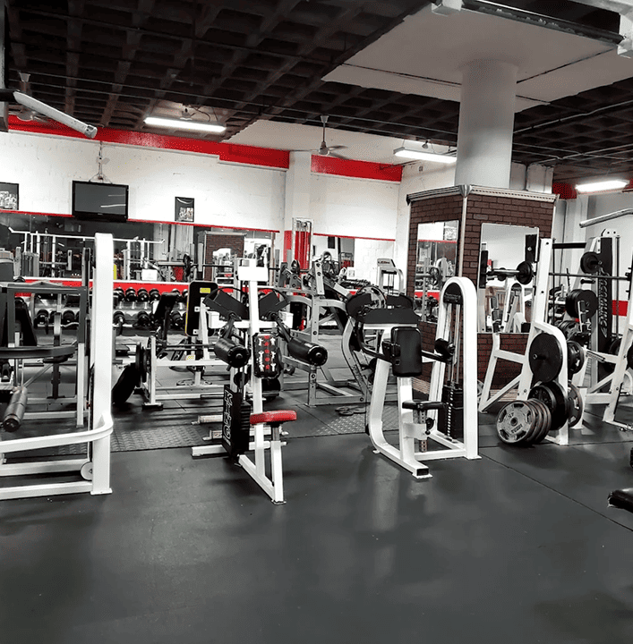 us_Gyms_Daro'sExtremeFitness_0