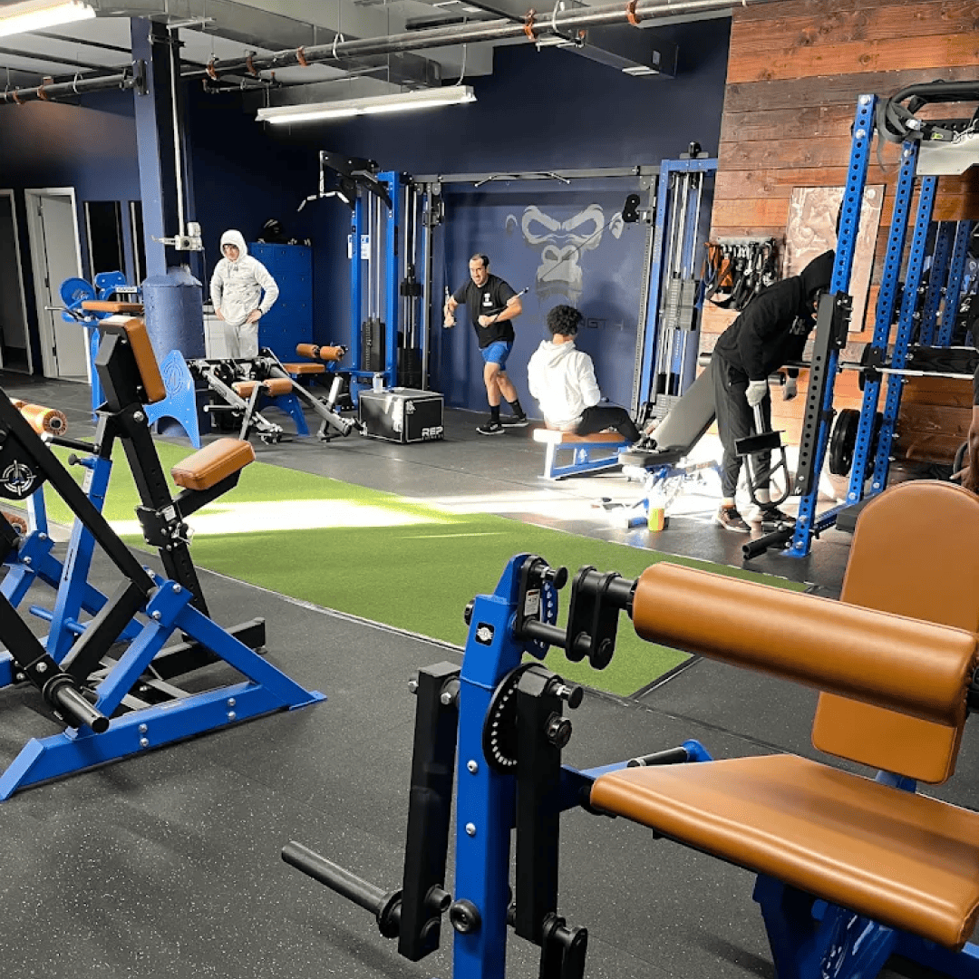 us_Trainers_RsStrength_1