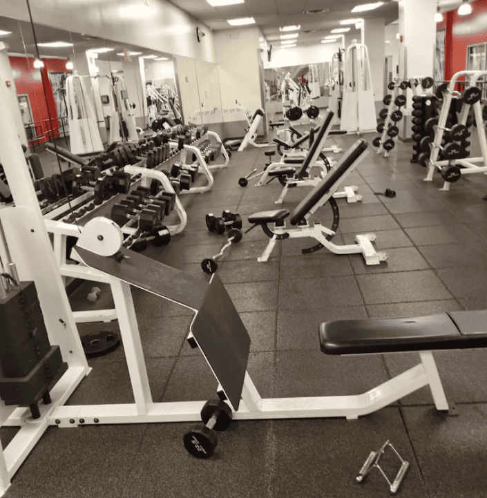 us_Gyms_NewYorkSportsClubsRegoPark_2