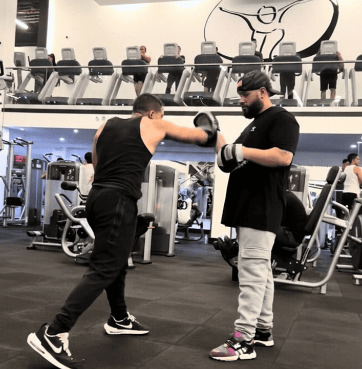 us_Gyms_PushFitnessClubCollegePoint_3