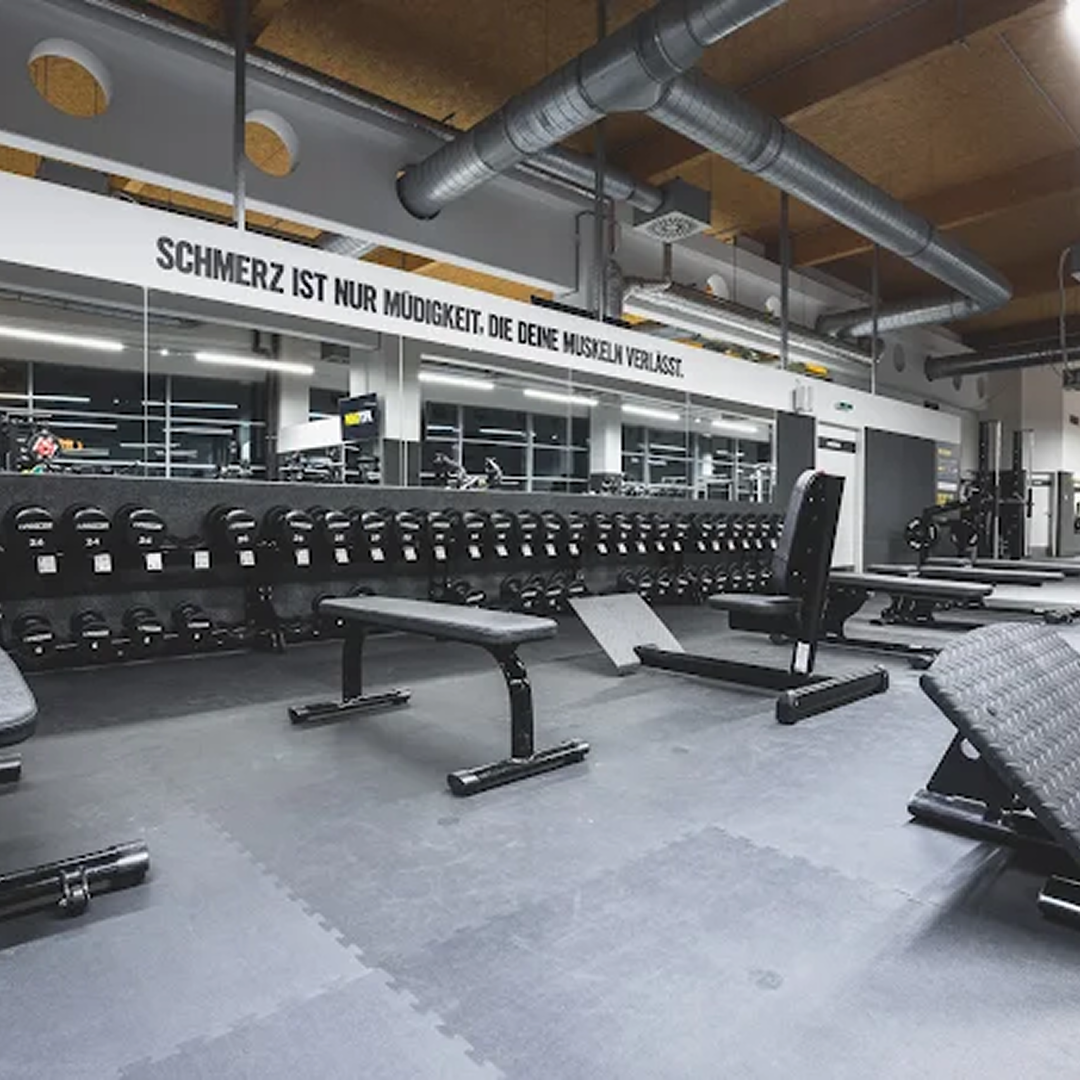 undefined_Gyms_FitinnFitnessstudio22GewerbeparkStadlau_0