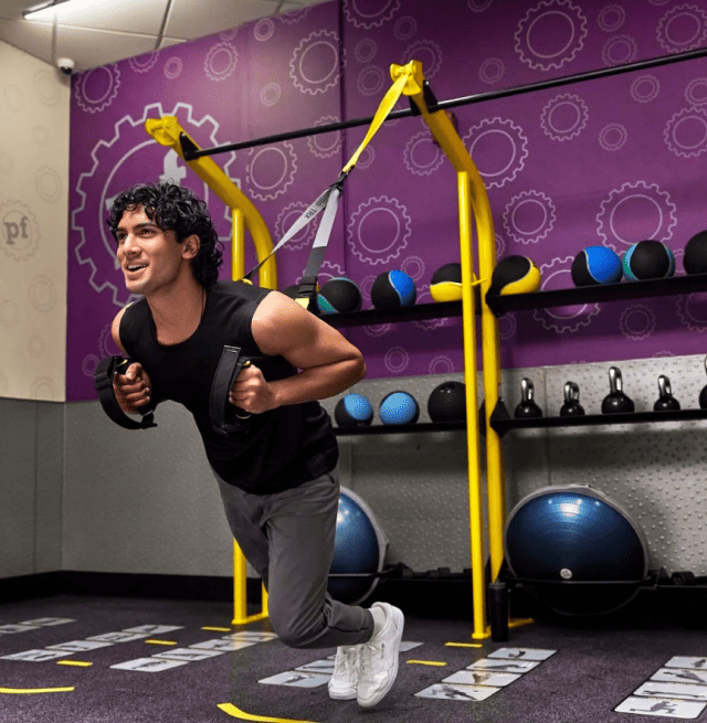 us_Gyms_PlanetFitnessBronx(fordhamRd)_2