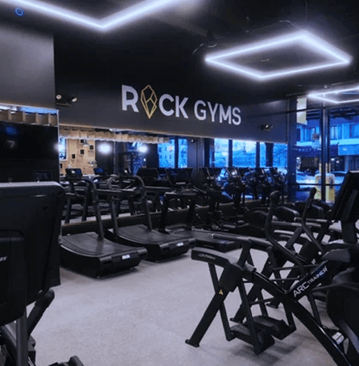 us_Gyms_RockFitnessRoosevelt_1
