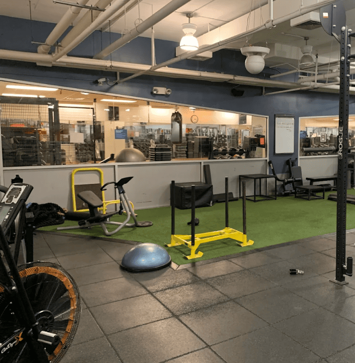 us_Gyms_NewYorkSportsClubsW16thSt_5