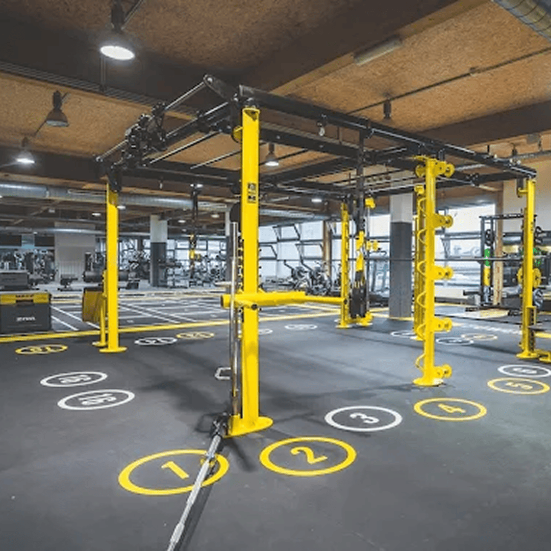 undefined_Gyms_FitinnFitnessstudio22DonauZentrum_4