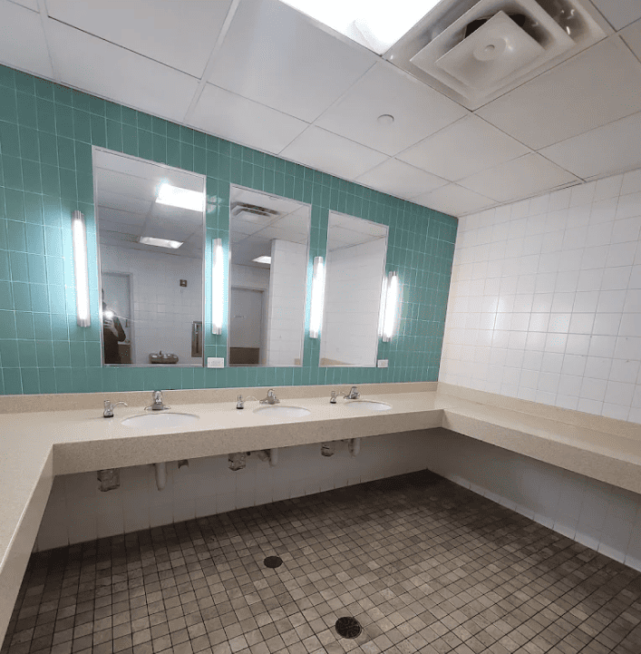 us_Gyms_NewYorkSportsClubsRegoPark_3