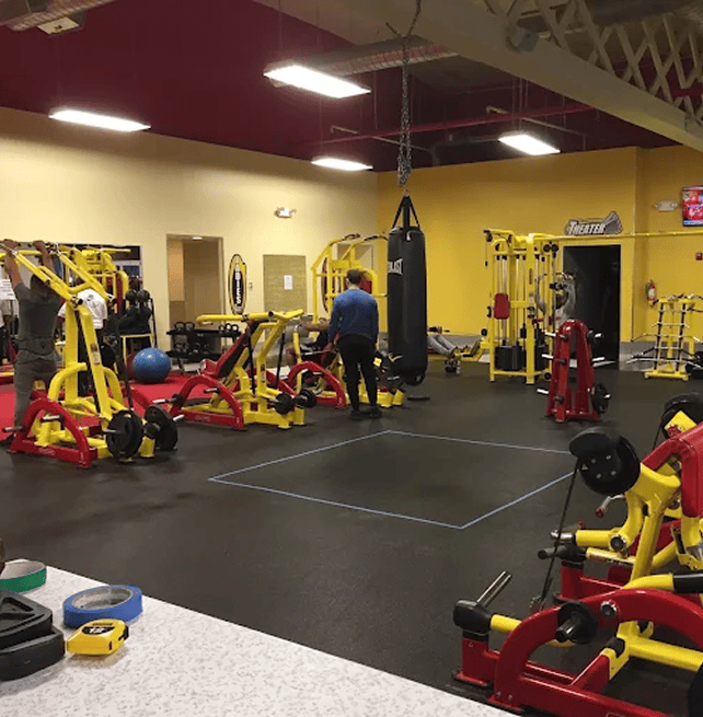 us_Gyms_RetroFitnessBronx(3rdAve)_4