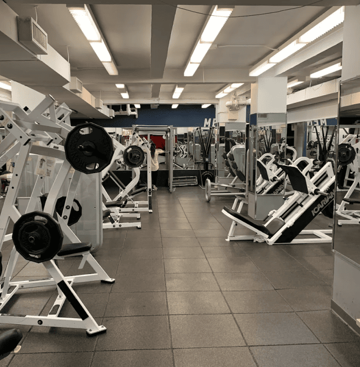 us_Gyms_NewYorkSportsClubsGlendale_1
