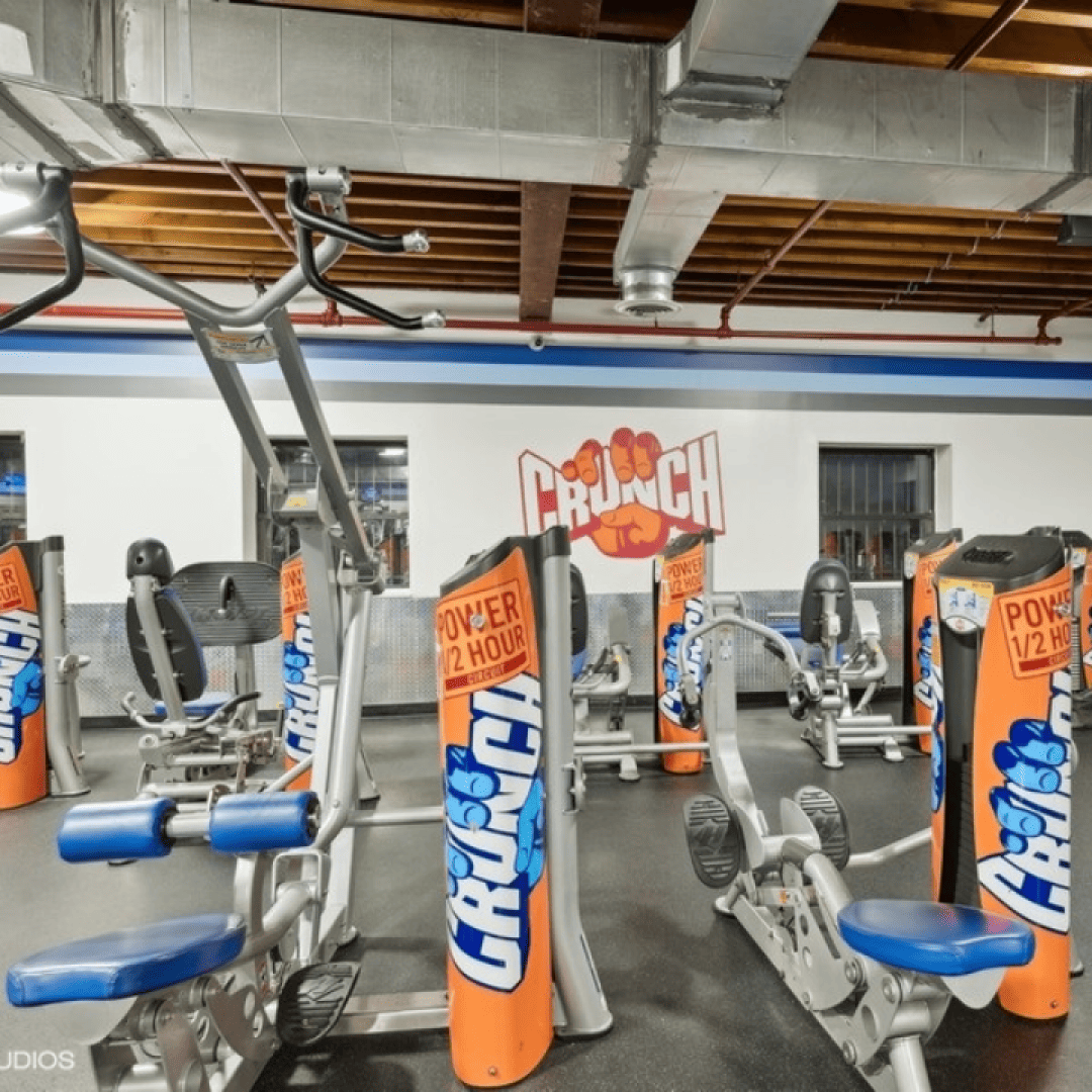 us_Gyms_CrunchFitnessCrownHeights_5