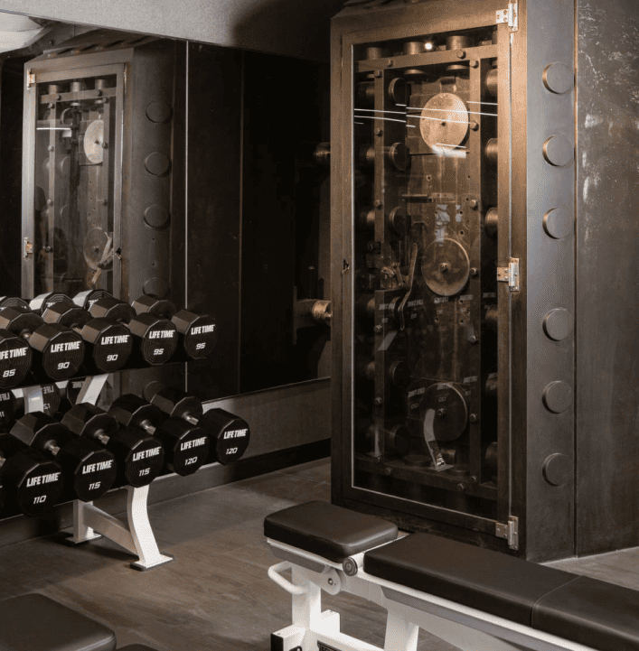 us_Gyms_LifeTimeOneWallStreet_2