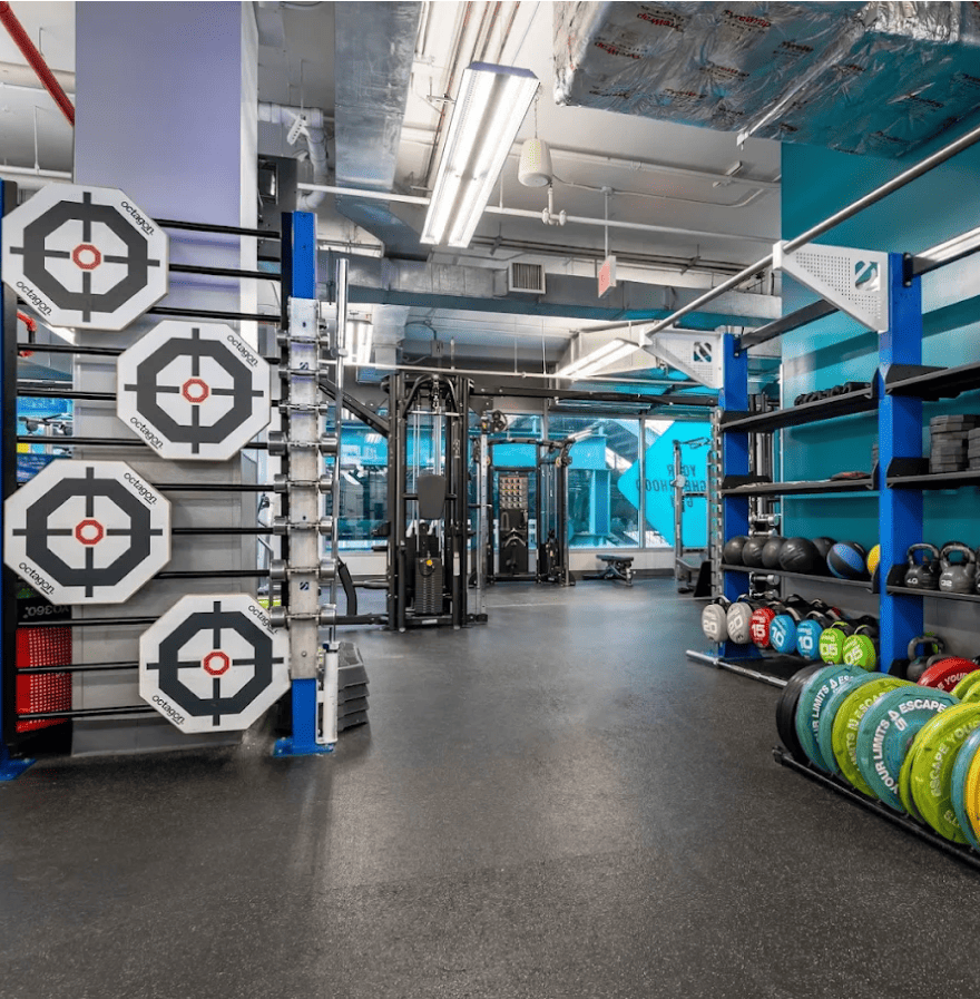 us_Gyms_PureGymWilliamsburg_4