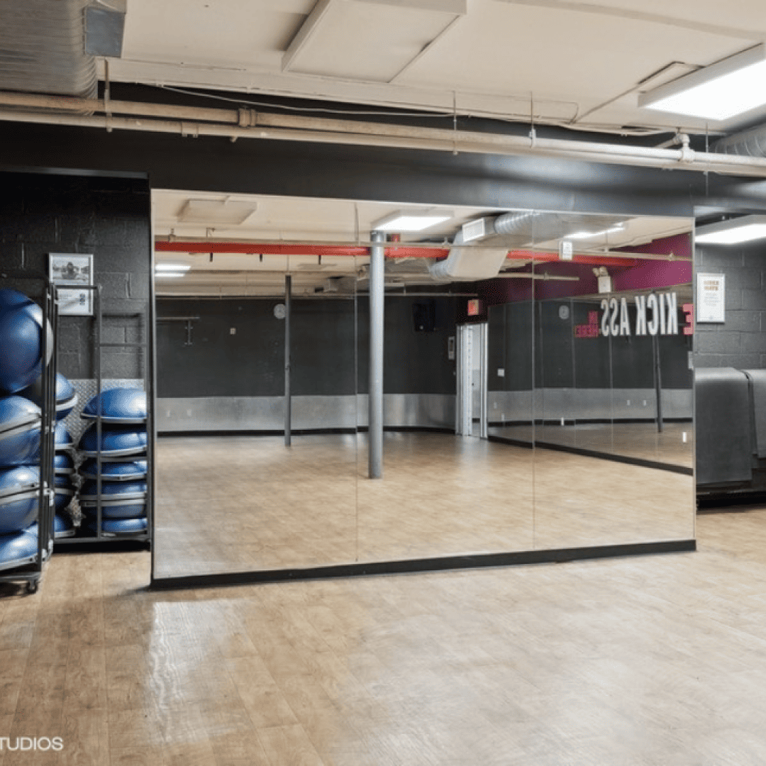 us_Gyms_CrunchFitnessGreenpoint_4
