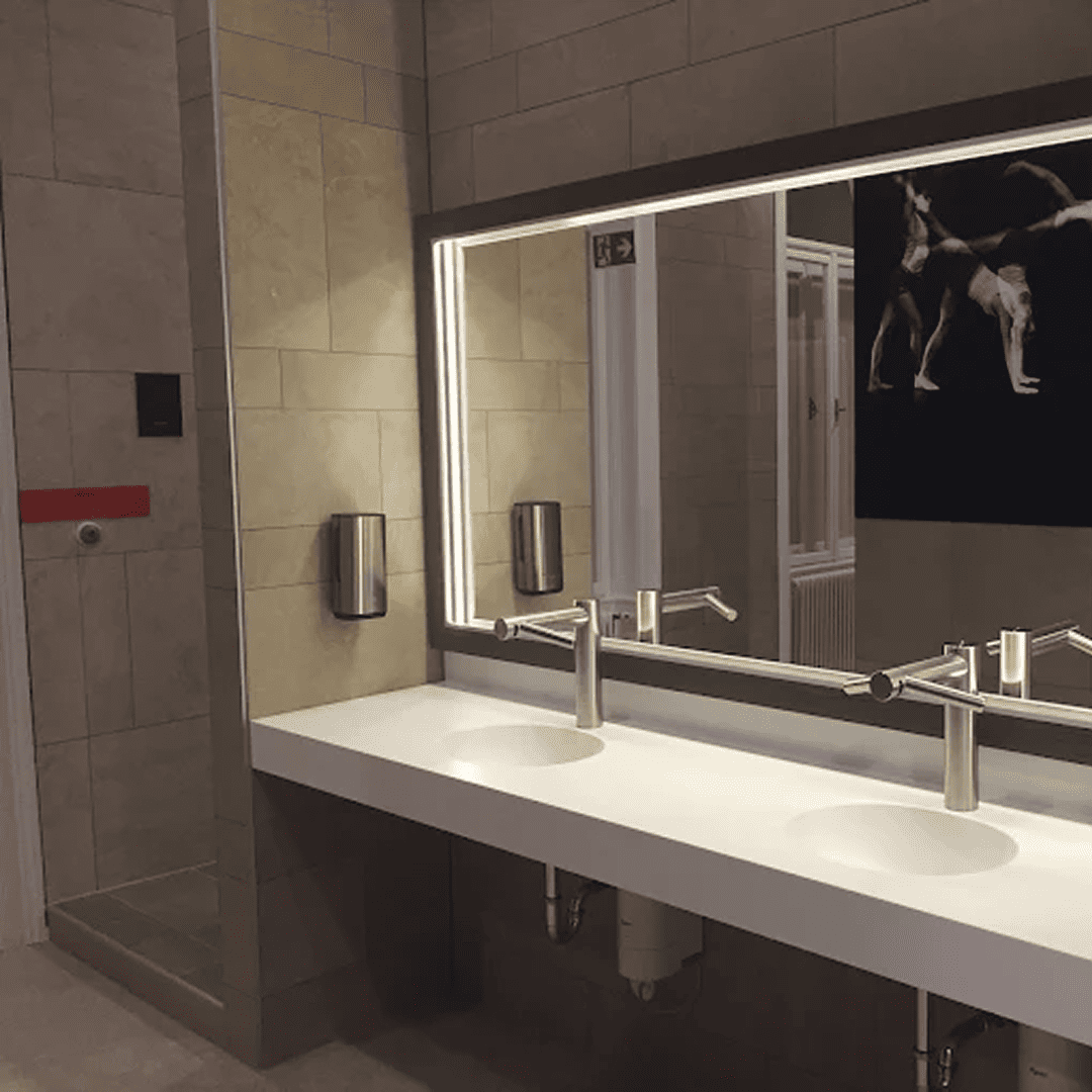 undefined_Gyms_EvoFitnessWienBerggasse_4