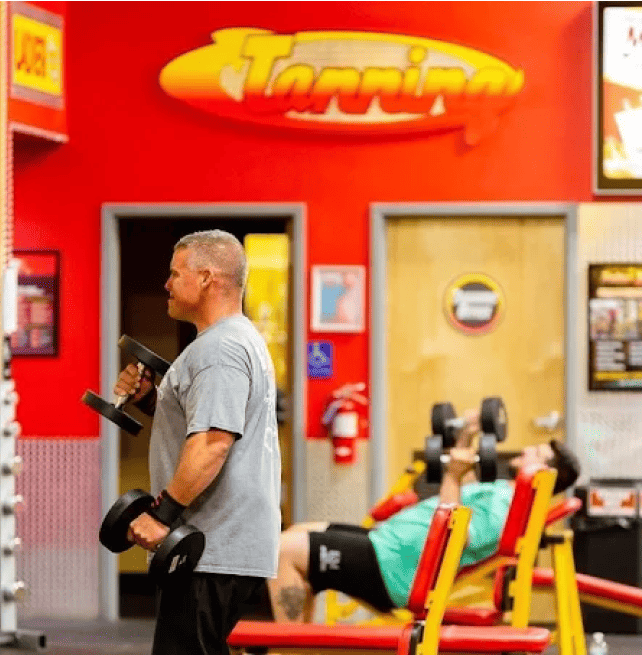 us_Gyms_RetroFitnessTottenville_2