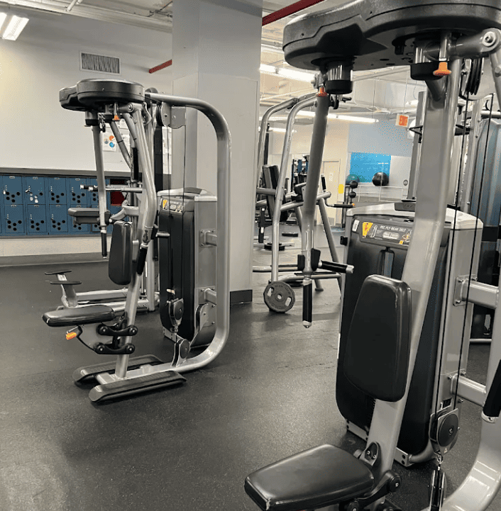 us_Gyms_PureGymJacksonHeights_4
