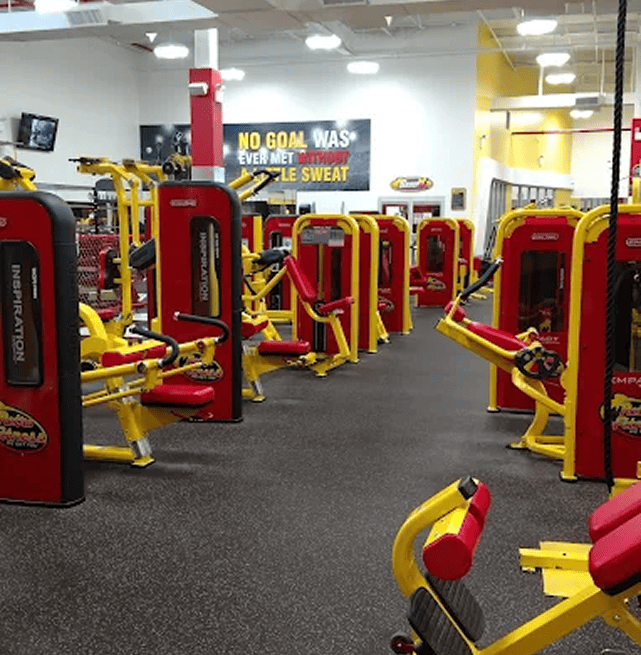us_Gyms_RetroFitnessForestHills_6