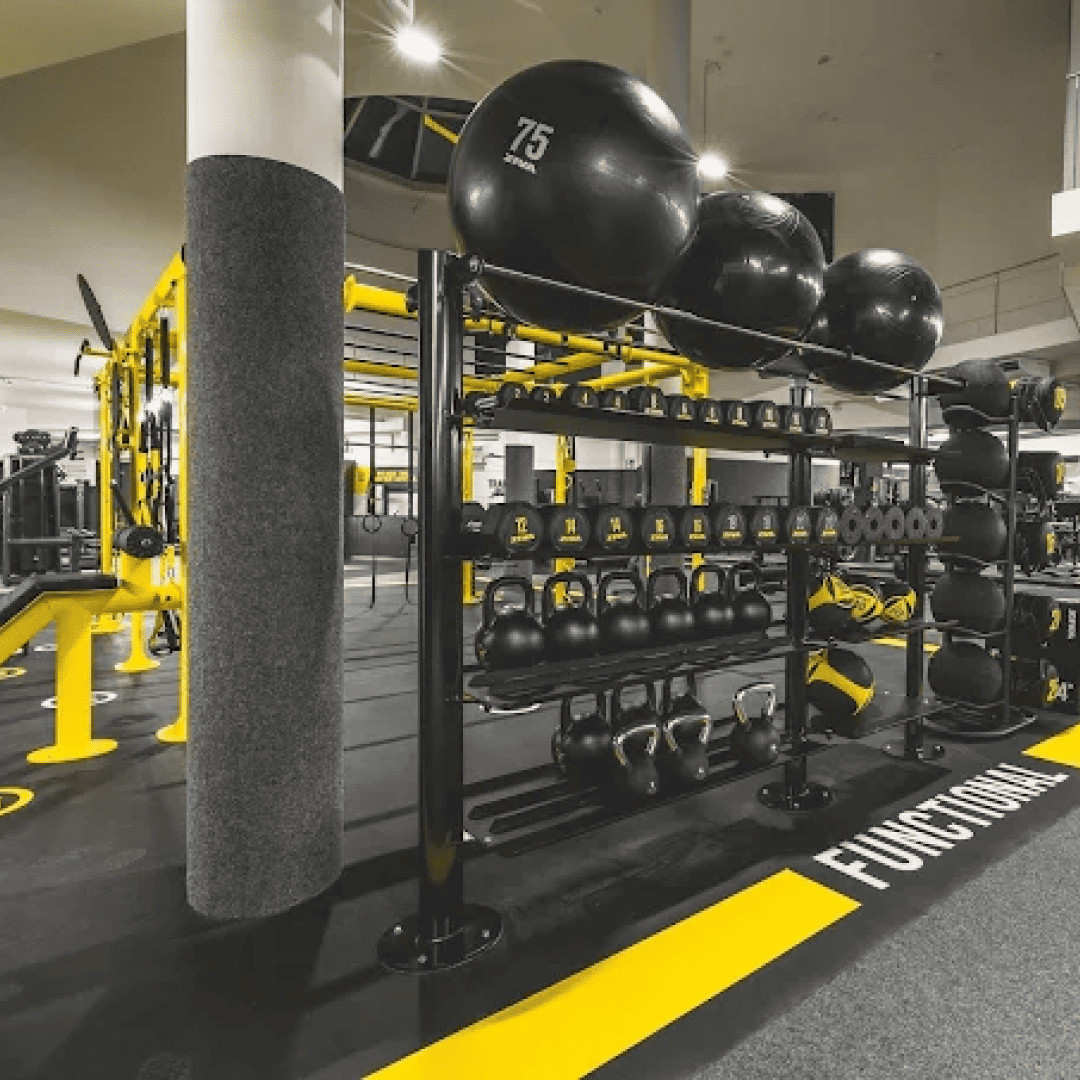 undefined_Gyms_FitinnFitnessstudio10Favoritenstrasse_4