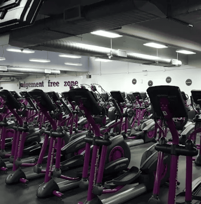 us_Gyms_PlanetFitnessBronx(225thSt.)_2