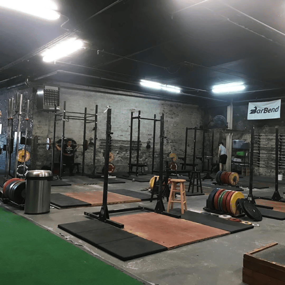 us_Gyms_MurderOfCrowsBarbellAndFitness_4