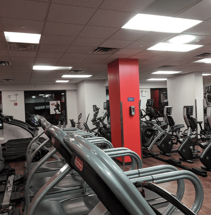 us_Gyms_NewYorkSportsClubsW94thSt_1