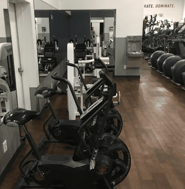 us_Gyms_NewYorkSportsClubsW16thSt_3