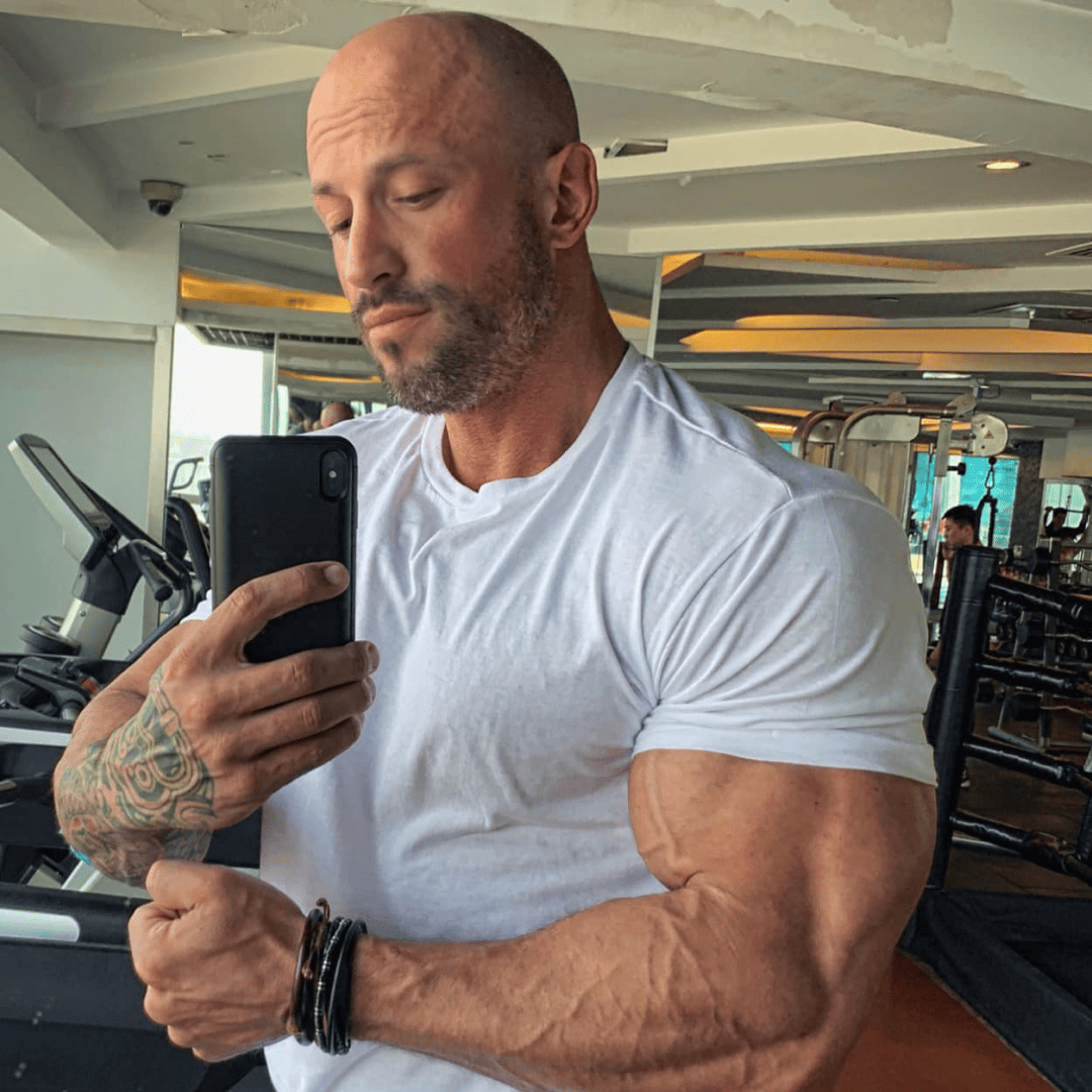 si_Trainers_BenjaminRadič_2