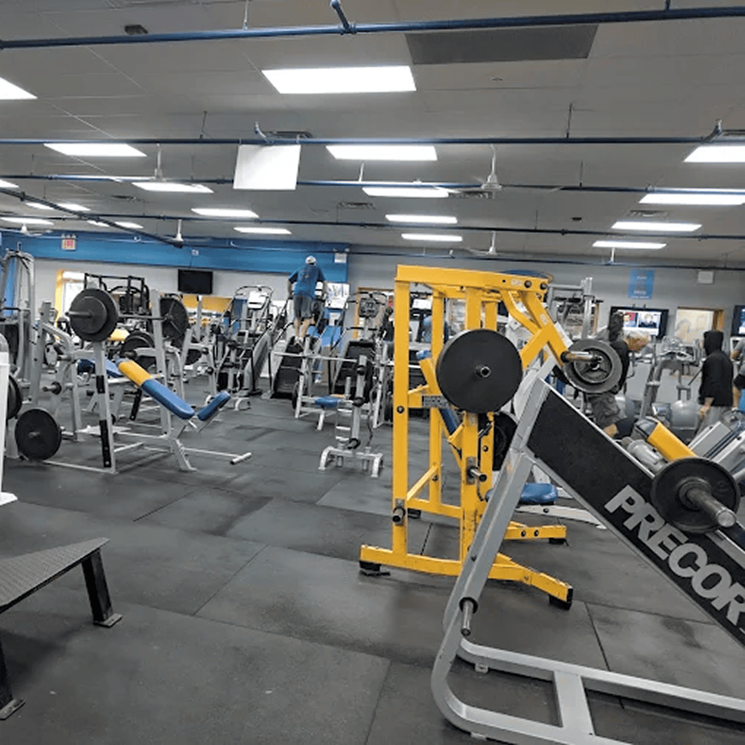 us_Gyms_IntoxxFitnessTottenville_5