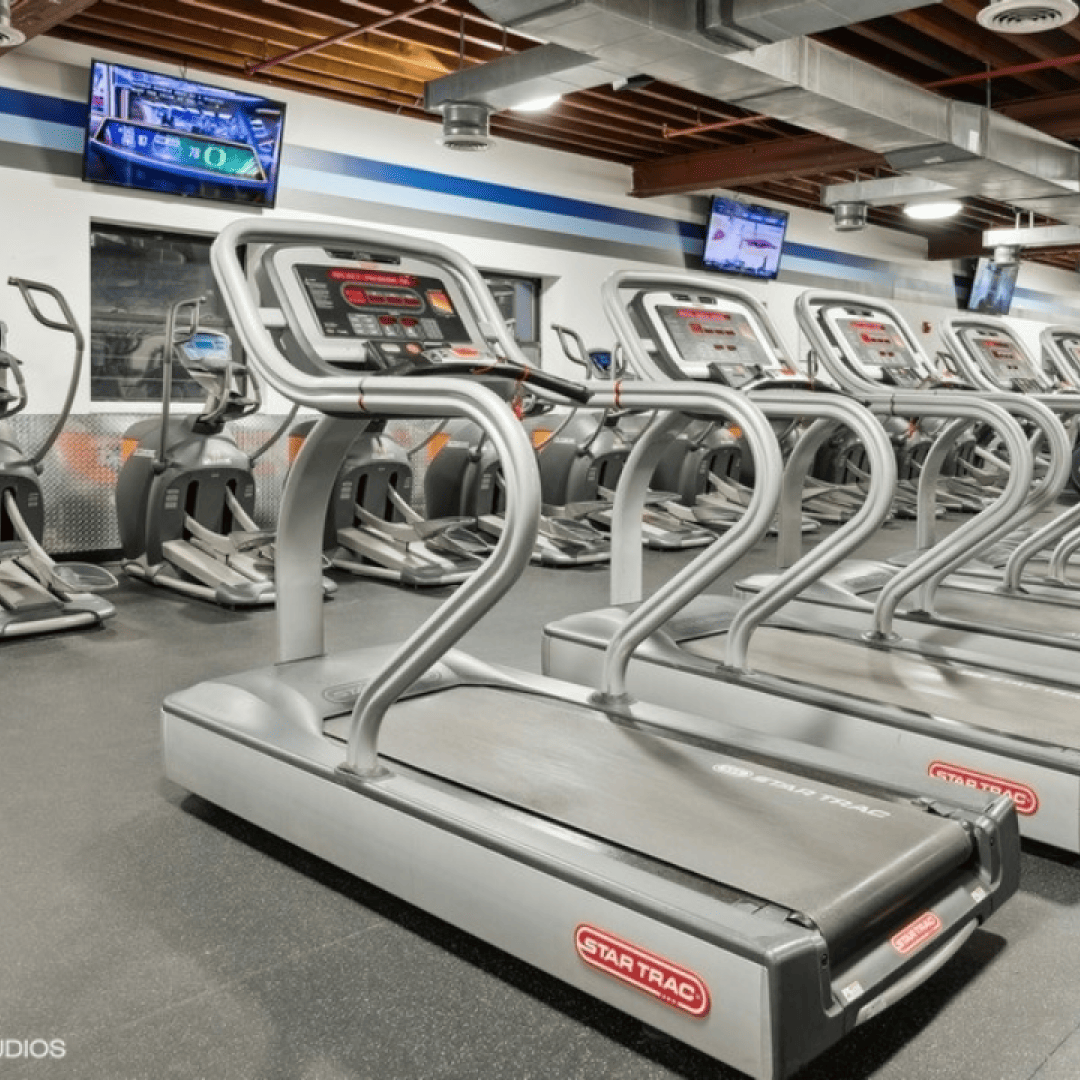 us_Gyms_CrunchFitnessCrownHeights_4