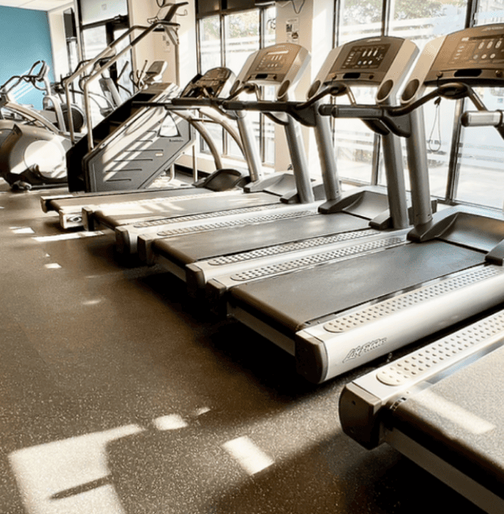 us_Gyms_ParkFitnessGym_4