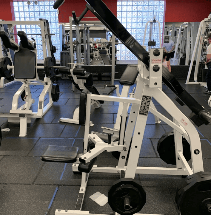 us_Gyms_NewYorkSportsClubsE76thSt_1