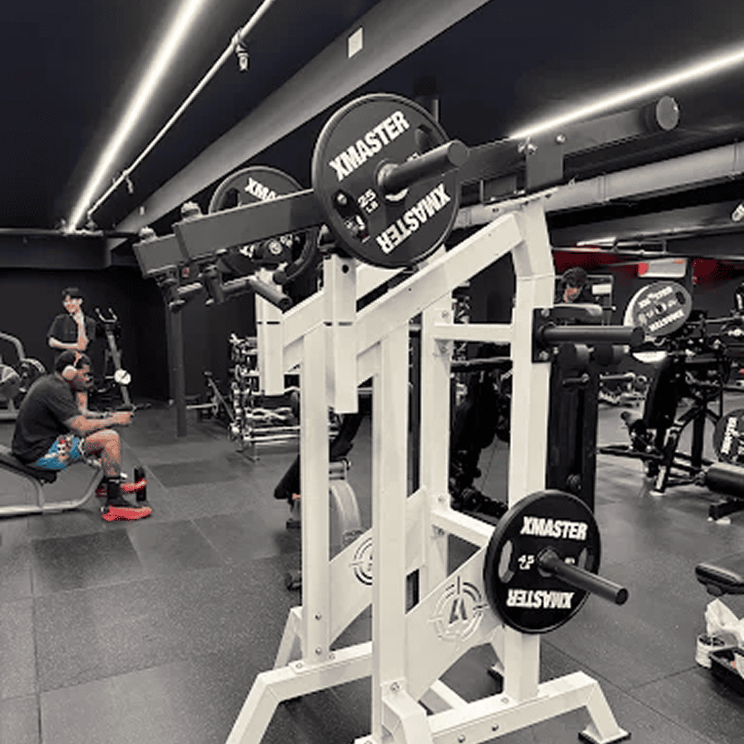 us_Gyms_IronPumpGymBayside_1