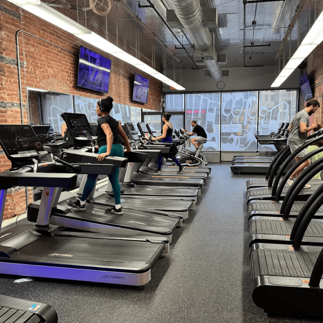us_Gyms_CrunchFitnessFt.Greene_2