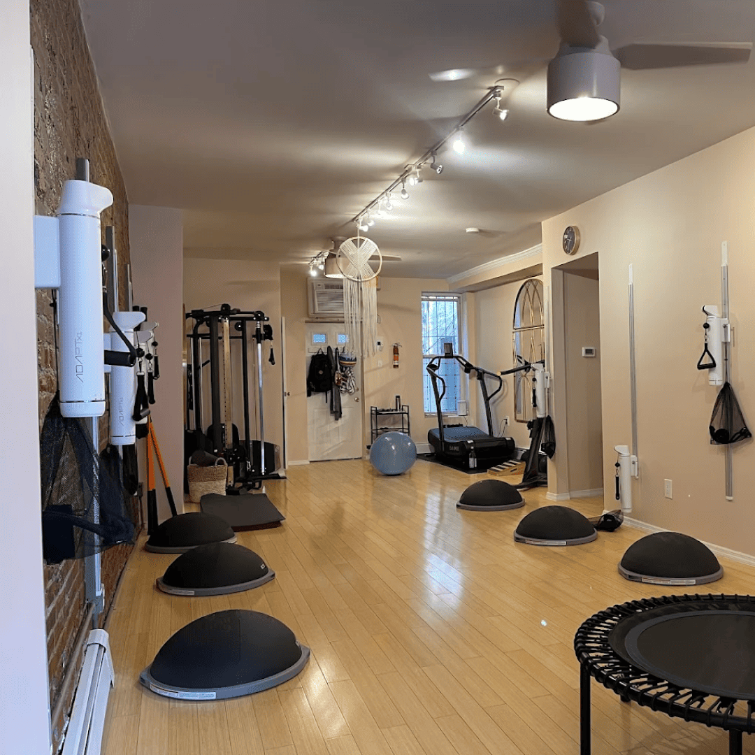 us_Trainers_Home.bodyBk_2